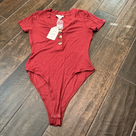 Pink Rose Tops - NWT Pink Rose Ribbed Body Suit